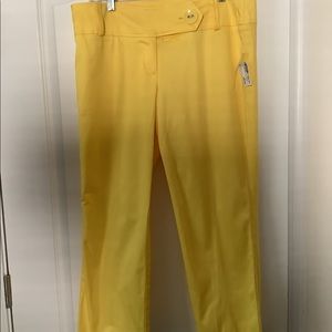 Yellow XL Capris